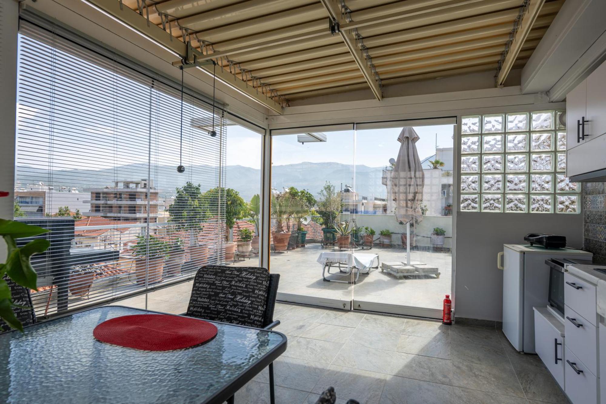 Myrto Luxurious Top Floor Studio Kalamata Exterior photo